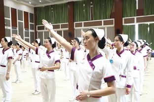不學禮，無以立 河南華信民生健康產業集團舉辦優質護理禮儀服務培訓會議